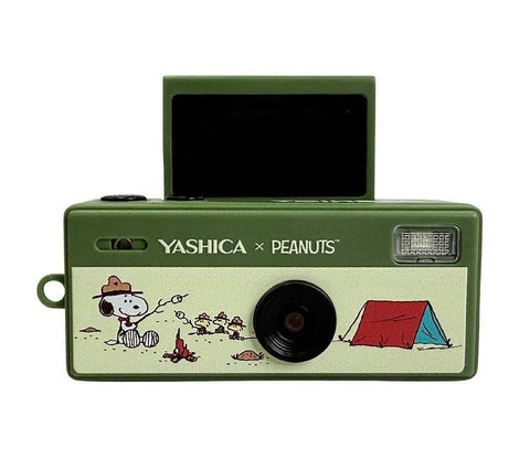 Yashica Peanuts Funtastic, Snoopy's Summit Keyring Camera - Fotosound